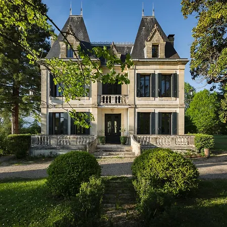 Villa Chateau Lacoste Pujols *